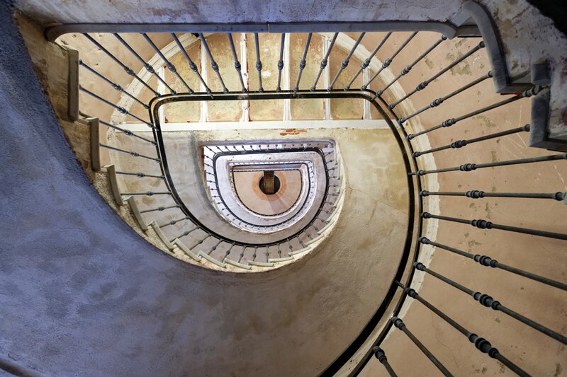 Restructuration de La Poste Colbert à Marseille (Bouches-du-Rhône)