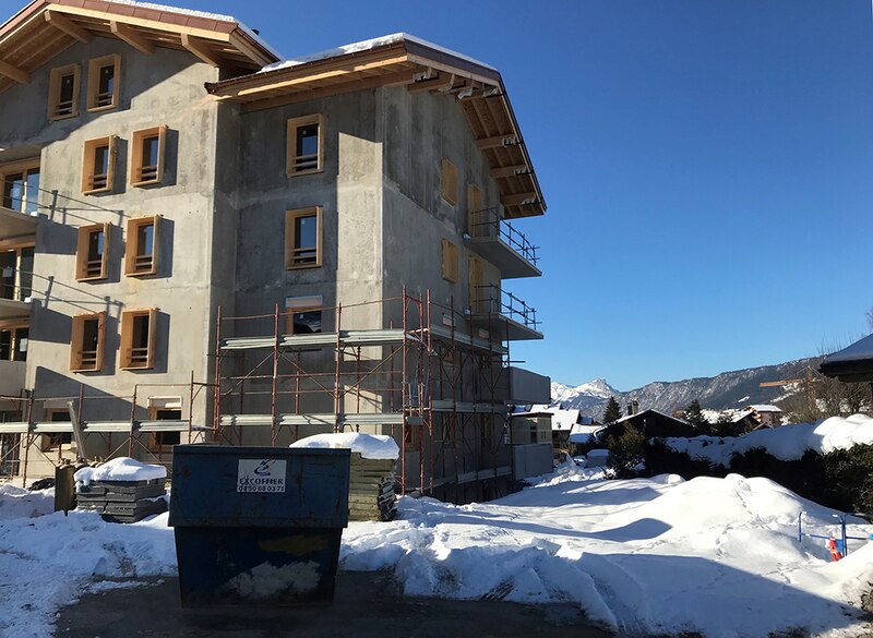Chantier de Barrachin TP en cours dans la station de ski de Saint-Jean-de-Sixt (Haute-Savoie)