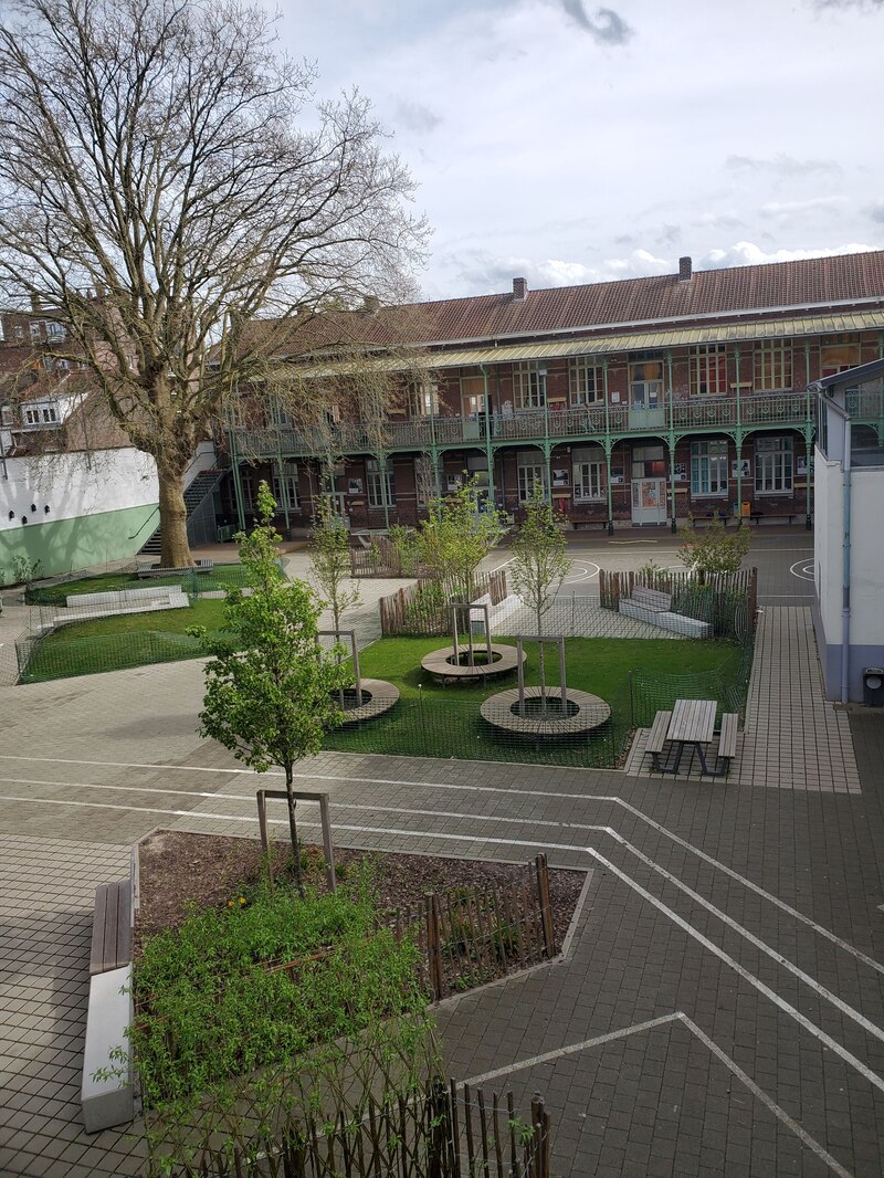 cours d'école Lille