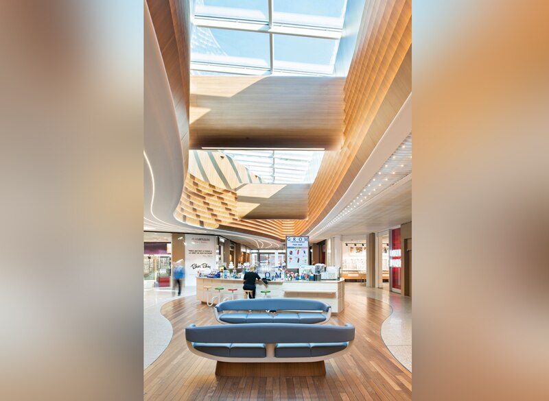 Nouveau centre commercial Cap 3000 à Saint-Laurent-du-Var (Alpes-Maritimes)