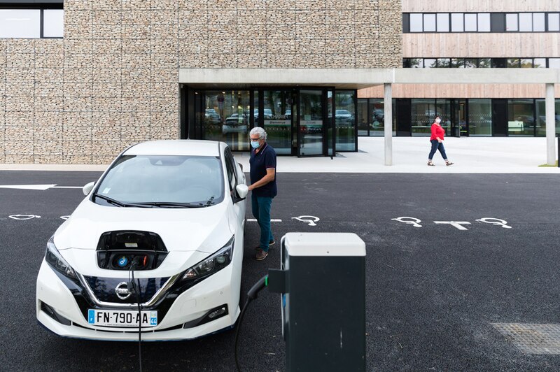 Nouveau siège du groupe de travaux publics Charier à Couëron (Loire-Atlantique)