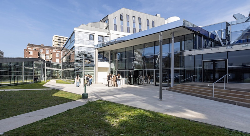 Le nouveau campus-village Iéseg à Lille - Nouveau parvis