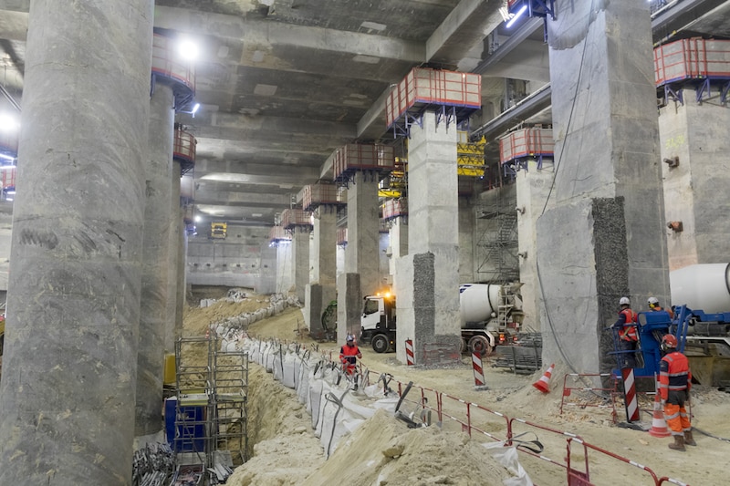 Chantier de la gare Eole La Défense