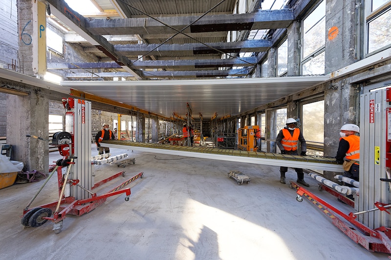 Chantier de reconversion de bureaux en campus à Lille