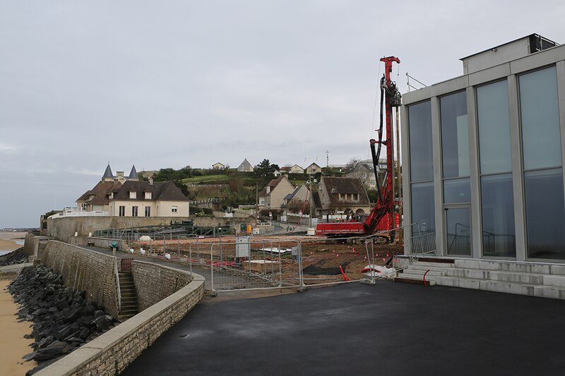 Le nouveau musée du Débarquement à Arromanches (Calvados) : partie adminitsrtive et jardins