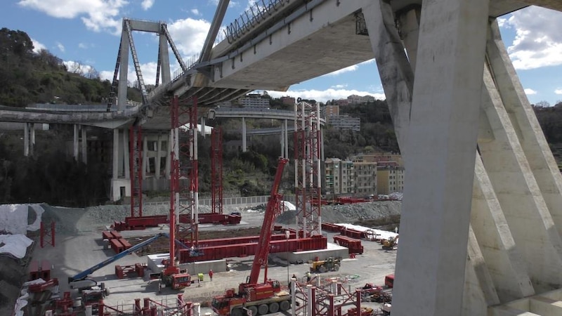 Pont Morandi_deconstruction5