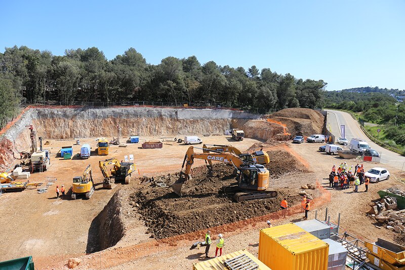 Chantier Pôle Innovation à Sophia Antipolis (Alpes-Maritimes) par Elizabeth de Portzamparc