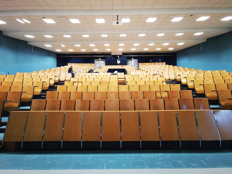 Rénovation de l’amphithéâtre Ourisson de la faculté de chimie de Strasbourg (Bas-Rhin)