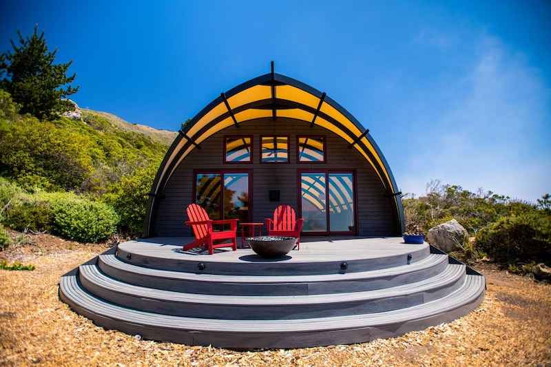 Marche by Autonomous Tent Co. at Treebones Resort-Brittany App